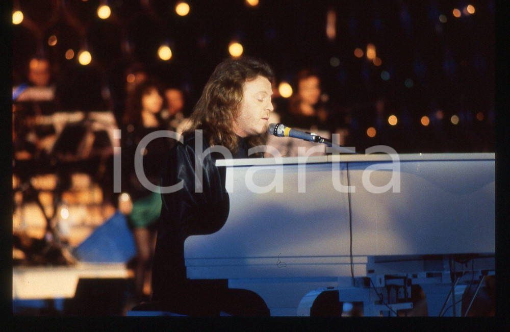 35mm vintage slide*1988 RAFFAELLA CARRA' SHOW Umberto TOZZI in concerto (4)