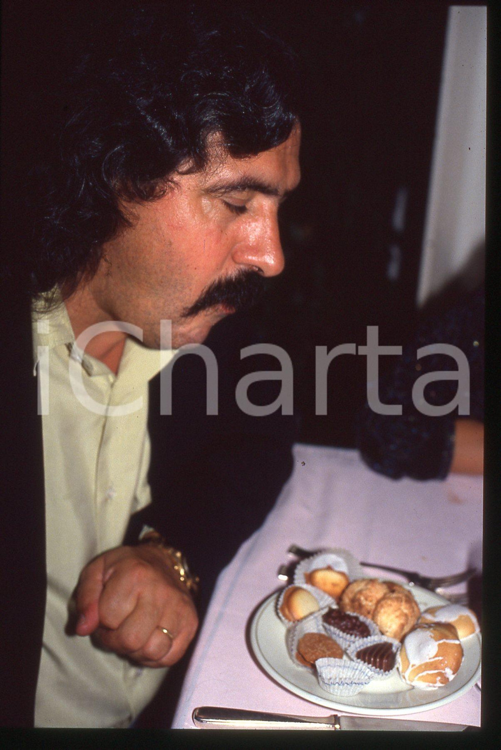 35mm vintage slide* 1990ca ITALIA COSTUME Enrico ROVELLI Ritratto del manager 4