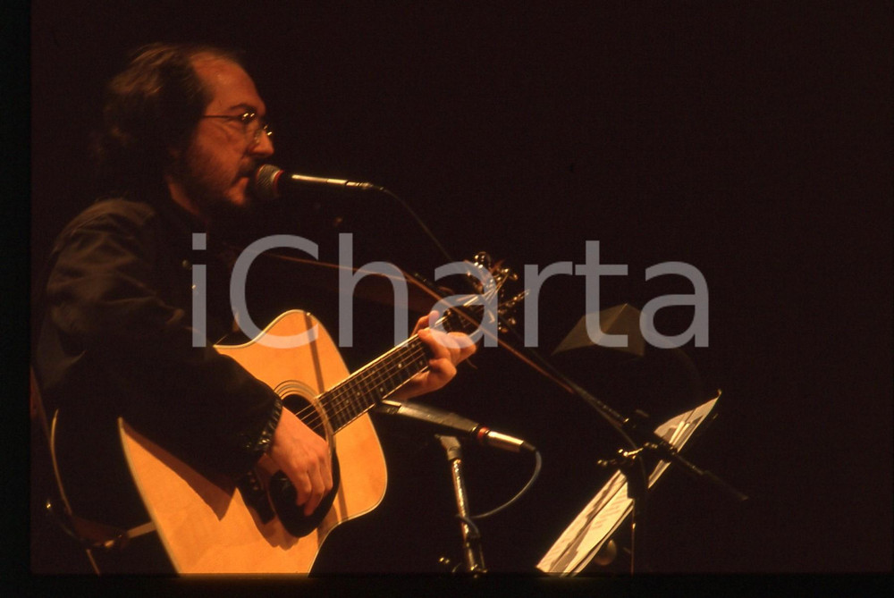 35mm vintage slide* 1988 SANREMO Claudio LOLLI sul palco del CLUB TENCO (10)