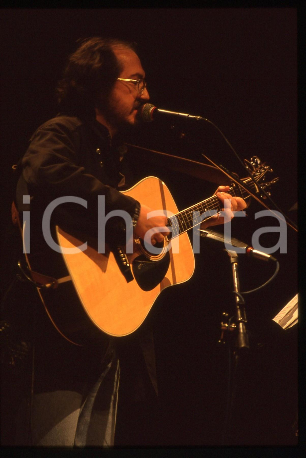 35mm vintage slide* 1988 SANREMO Claudio LOLLI sul palco del CLUB TENCO (13)