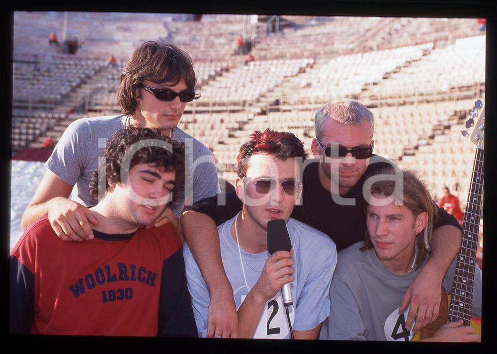 35mm vintage slide* 2000 VERONA - FESTIVALBAR Cesare CREMONINI dei LÙNAPOP (8)
