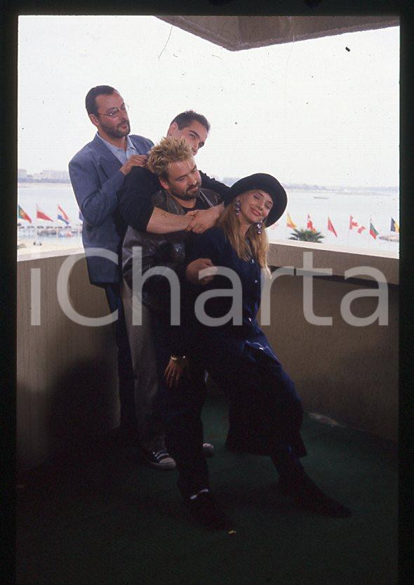 35mm vintage slide*1988 FESTIVAL CANNES Luc BESSON e cast film "Le grand bleu" 2