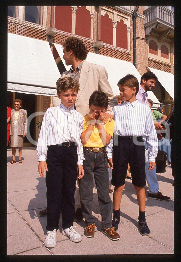 35mm vintage slide* 1989 Giacomo CAMPIOTTI ed il cast di "Corsa di primavera" 8