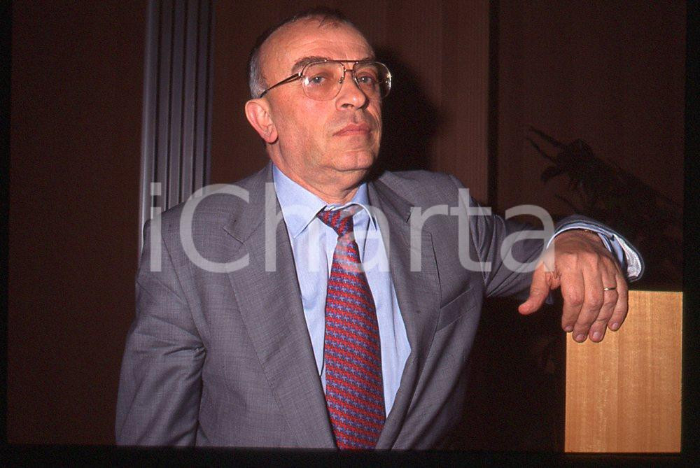 35mm vintage slide* 1998 MILANO POLITICA Salvatore SCIASCIA 10