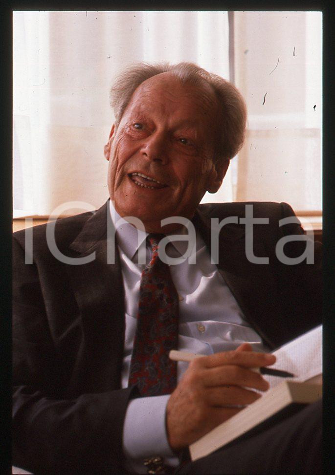 35mm vintage slide*1989 VIAREGGIO Willy BRANDT presenta "My life in politics" 4