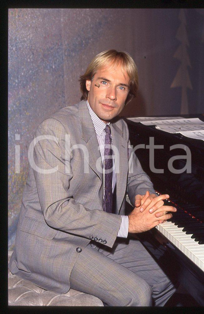 35mm vintage slide*1982 MUSICA Richard CLAYDERMAN concerto in salotto privato 8