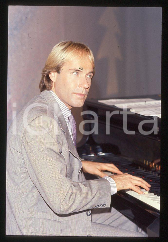 35mm vintage slide*1982 MUSICA Richard CLAYDERMAN concerto in salotto privato 12