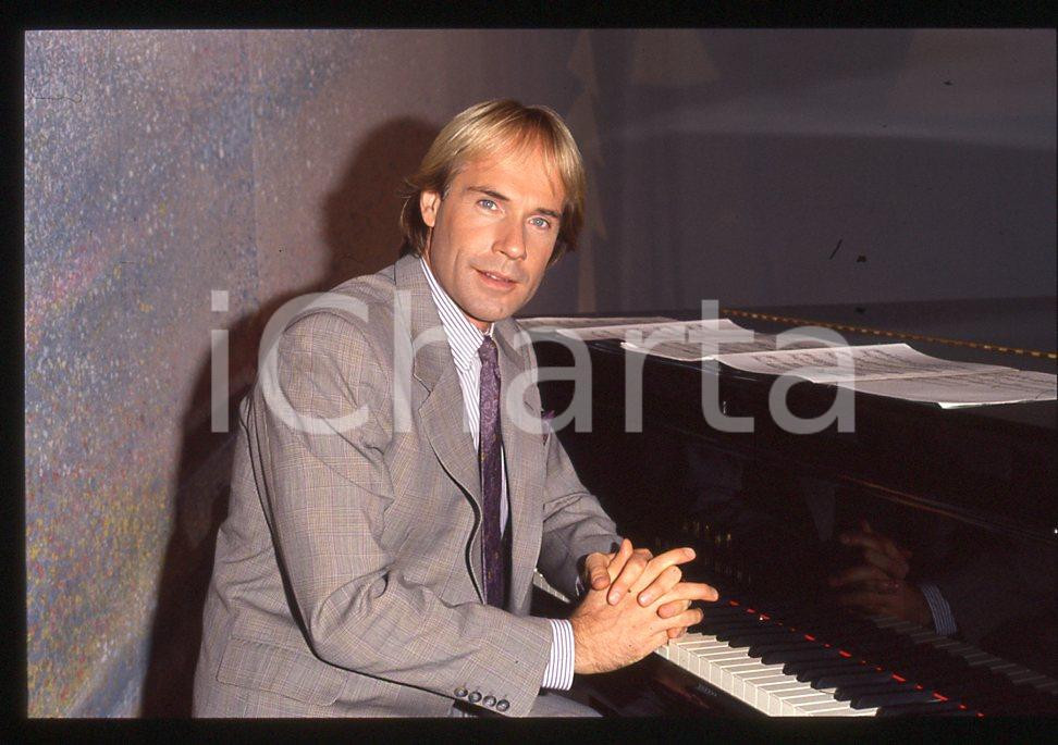 35mm vintage slide*1982 MUSICA Richard CLAYDERMAN concerto in salotto privato 15