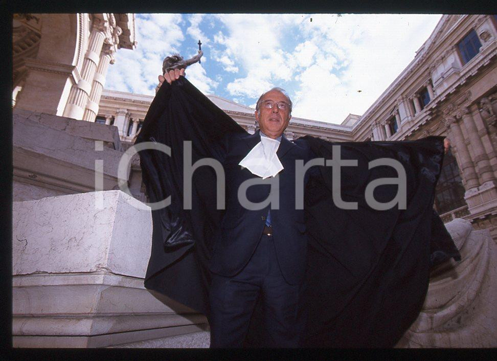 35mm vintage slide* ROMA 1998 Gaetano PECORELLA in vesti universitarie 2