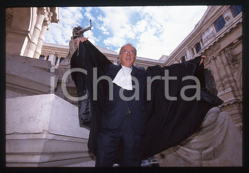 35mm vintage slide* ROMA 1998 Gaetano PECORELLA in vesti universitarie 4