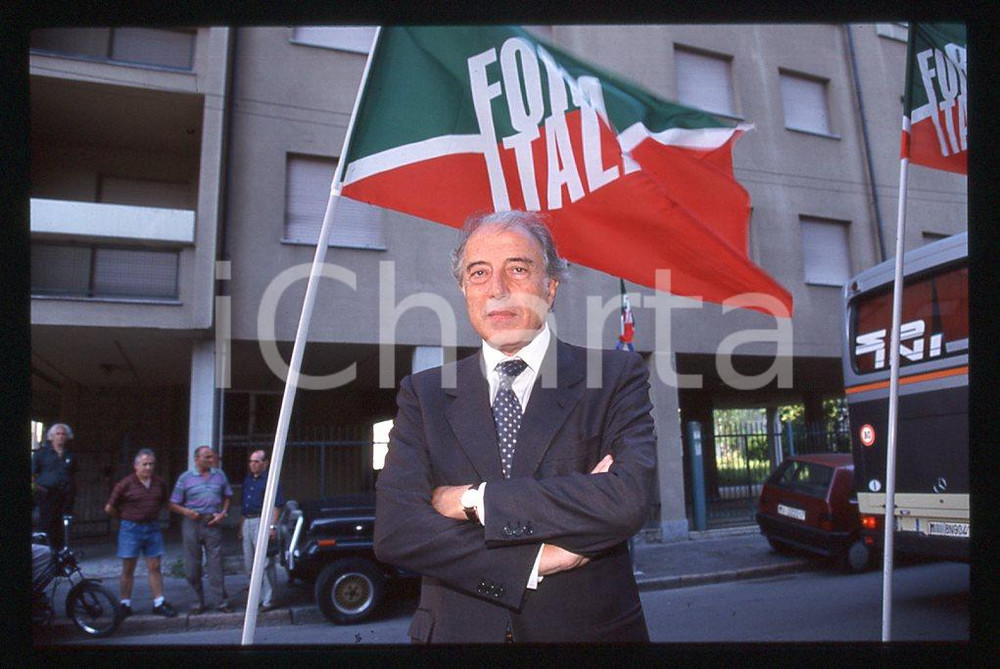 35mm vintage slide* MILANO Gaetano PECORELLA convegno FORZA ITALIA