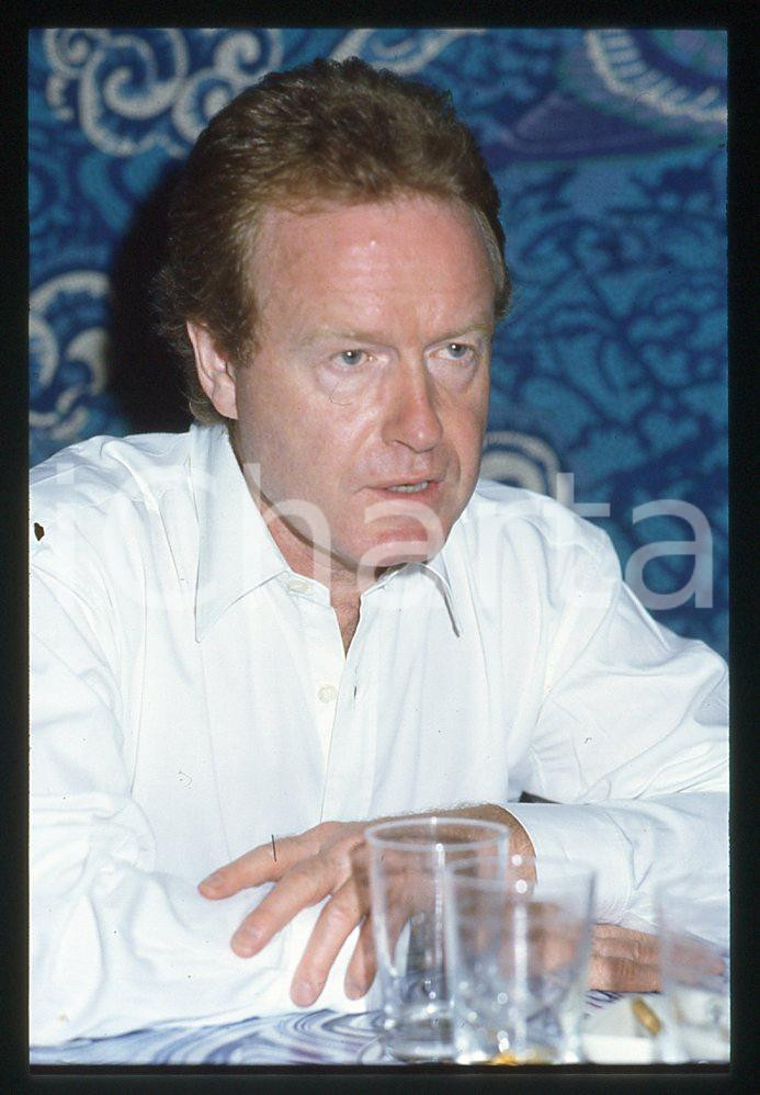 35mm vintage slide* 1987 CINEMA Ridley SCOTT al tavolo di un ristorante 3