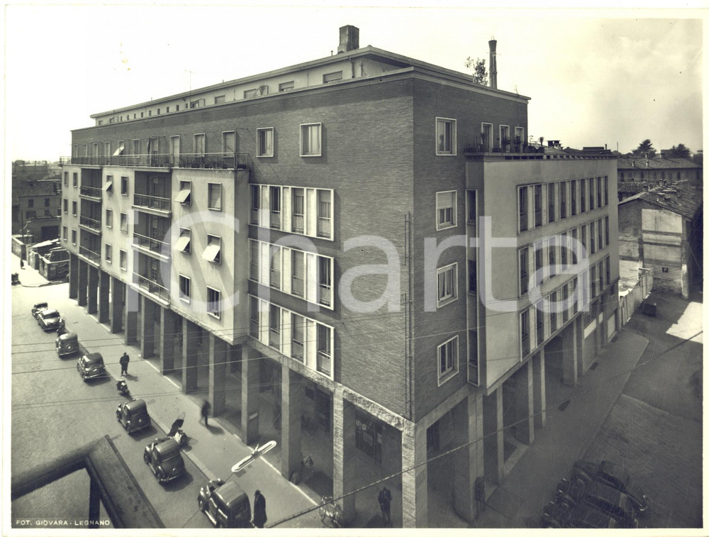 Fotografia d epoca originale 1955 ca LEGNANO Corso Magenta  ang. via CAVALLOTTI  Foto GIOVARA 23x18 cm 1