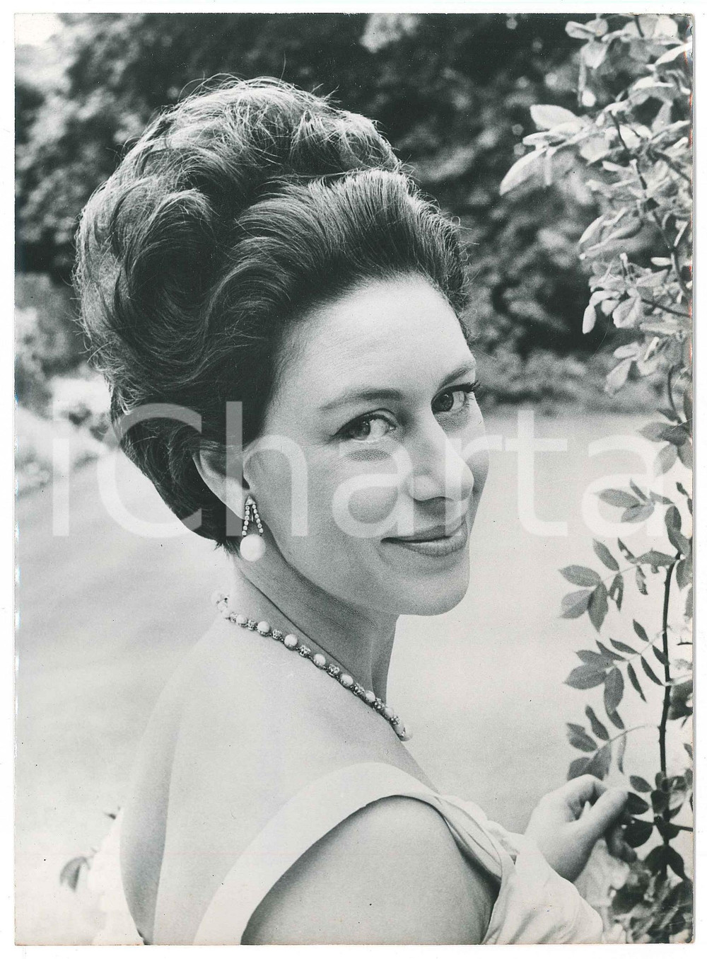 1965 LONDON Kensington Palace - Princess Margaret - Portrait by Cecil Beaton
