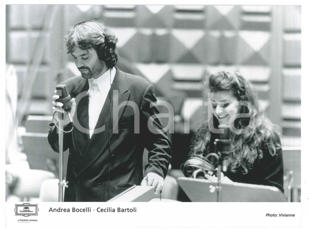 1995 ca LIRICA Andrea BOCELLI Cecilia BARTOLI nello studio di registrazione Foto Fotografia di agenzia.  GOOD/buono  Formato: 24x18 cm originale e autentica 1