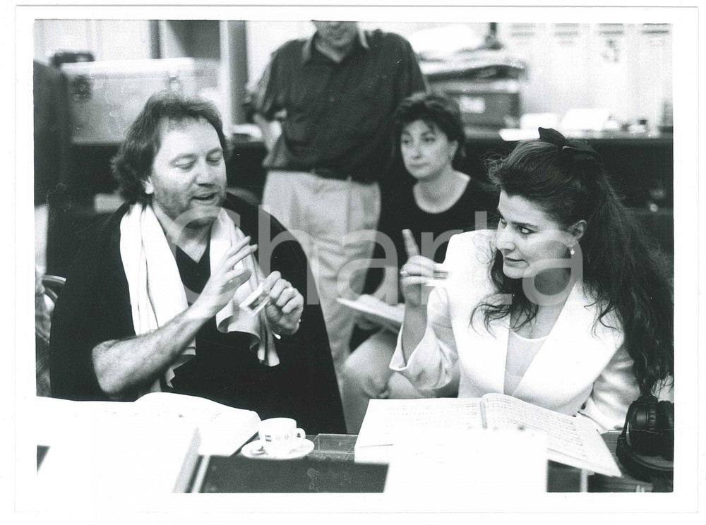 1995 ca LIRICA - Cecilia BARTOLI Bryn TERFEL durante le prove - Foto 24x18 cm Fotografia di agenzia.  FAIR/discreto difetti di stampa Formato: 24x18 cm originale e autentica 1