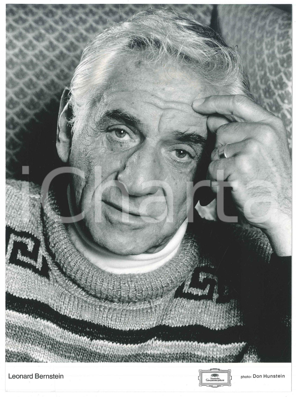 1980 ca MUSICA Leonard BERNSTEIN Ritratto - Foto DEUTSCHE GRAMMOPHON (2) Fotografia d'epoca.EDITORE: Deutsche Grammophon GOOD/buono  Formato: 23x17 cm originale e autentica 1