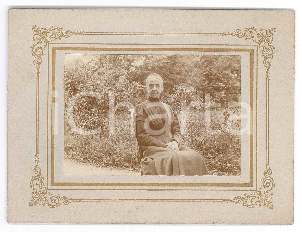 1900 ca LOMBARDIA Famiglia RIBOLDI - Ritratto anziana donna - Foto 13x10 cm Fotografia originale d'epoca, su cartoncino rigido, con dedica manoscritta al verso.  GOOD/buono  Formato: 13x10 cm originale e autentica 1