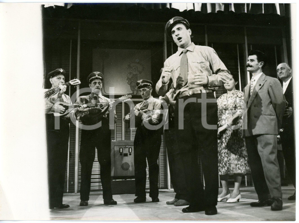 1958 LASCIA O RADDOPPIA? Giovanni PALMIERO con la banda dei tranvieri di Napoli