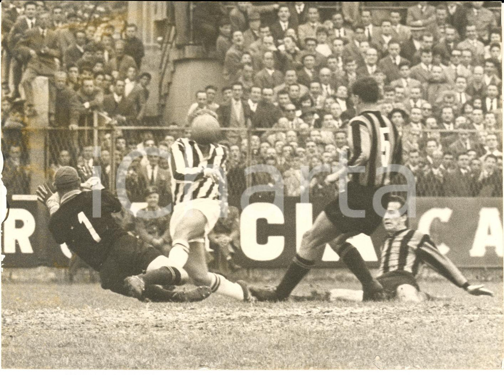1960 ca BERGAMO CALCIO - ATALANTA-JUVENTUS La difesa atalantina al lavoro *Foto