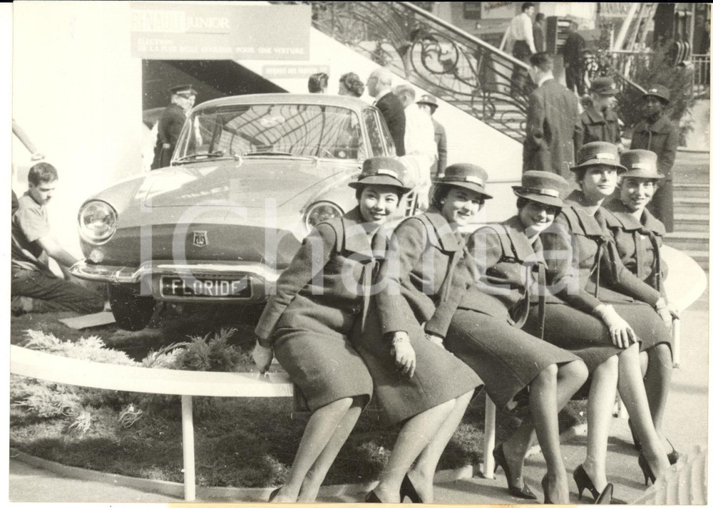 1959 PARIS Salon de l'Auto - Présentation RENAULT FLORIDE *Photo 18x13 cm