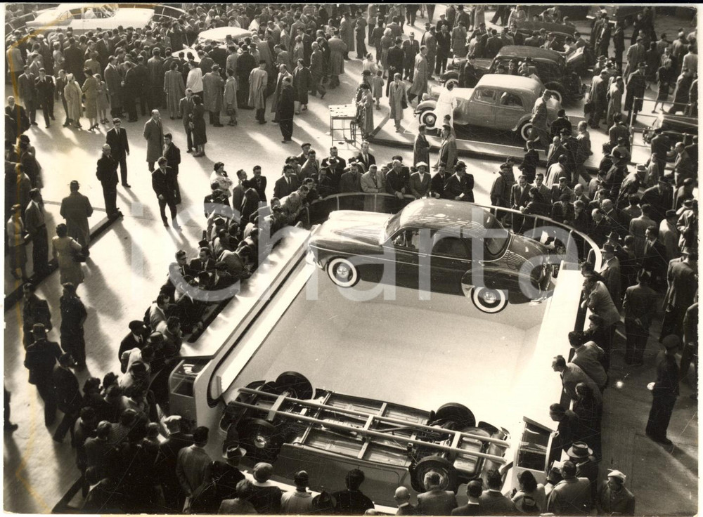 1954 PARIS Salon de l'Automobile - La RENAULT FREGATE AMIRAL *Photo 18x13
