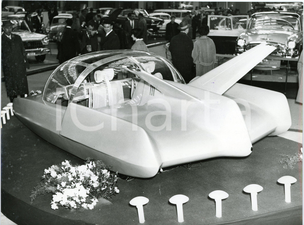 1959 GENEVE Salone dell'Auto - Nuova SIMCA "Automobile del futuro" in legno