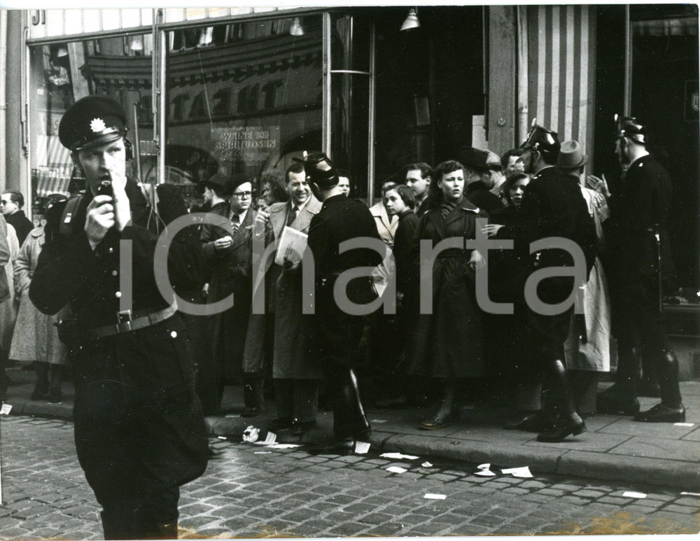 1953 BONN - EDC Agreeement - Policeman using a Walkie Talkie for the first time