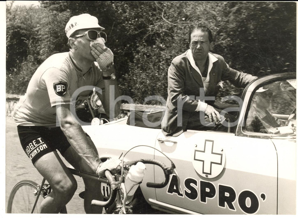 1958 CICLISMO GIRO D'ITALIA 12^ Tappa - Assistenza per Louison BOBET *Foto