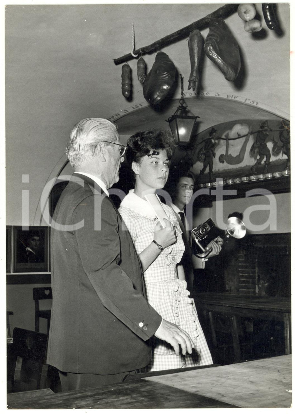 1960 TORINO CIRCOLO DEGLI ARTISTI Maria Beatrice di SAVOIA Battista PININFARINA