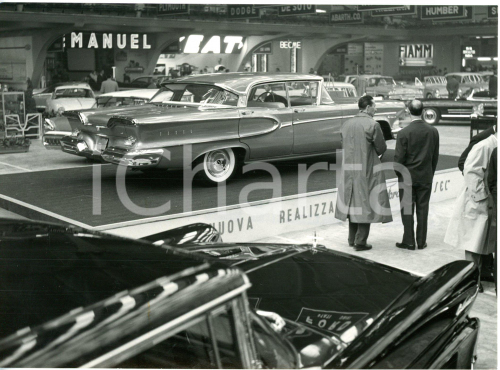 1957 TORINO 39° Salone dell'Automobile - Esposizione nuova FORD EDSEL *Foto