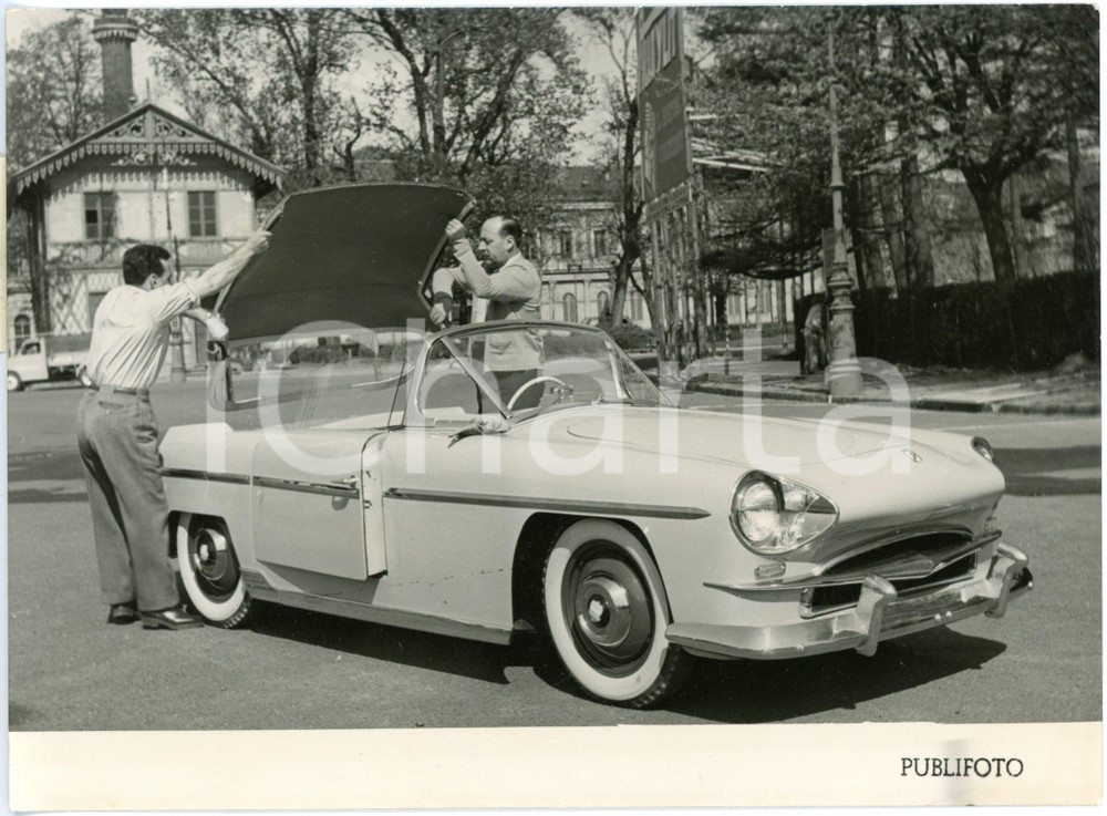 1954 TORINO Salone dell'Auto - La nuova IAME Justicialista argentina *Foto