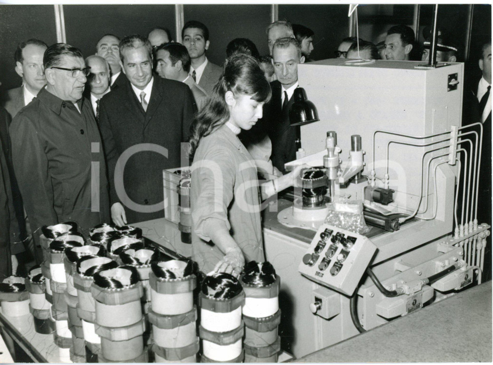 1967 CASSINETTA DI BIANDRONNO Aldo MORO inaugura nuovo stabilimento IGNIS *Foto
