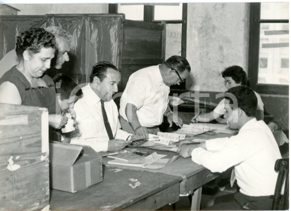 1955 ca PALERMO Elezioni Regionali - Scrutinio delle schede - Foto 18x13 cm