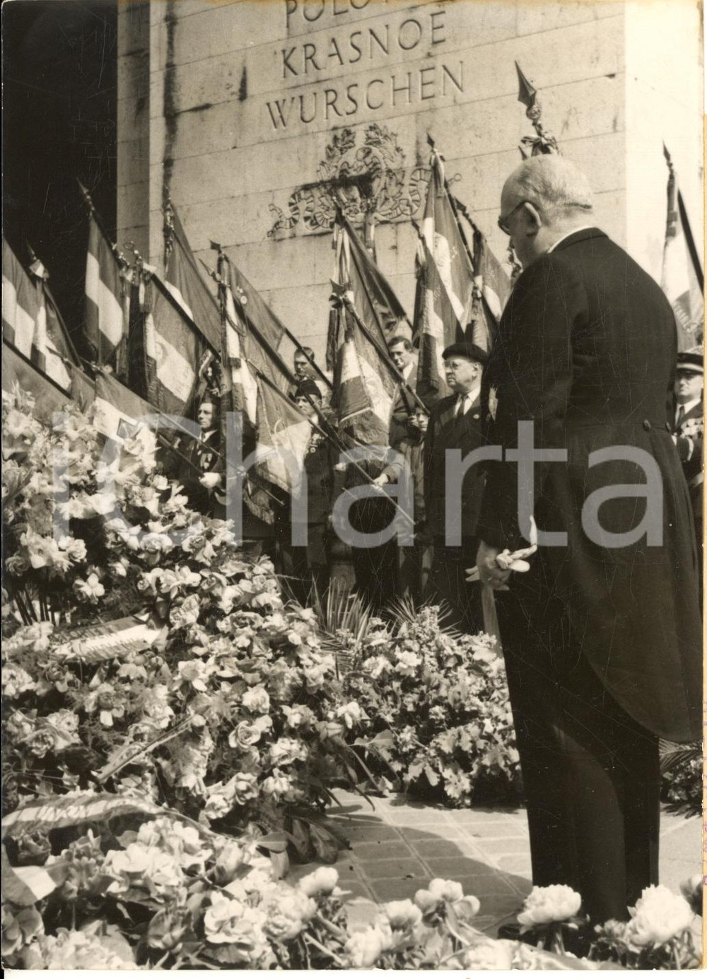 1953 PARIS Président Vincent AURIOL sur la tombe du Soldat Inconnu *Photo