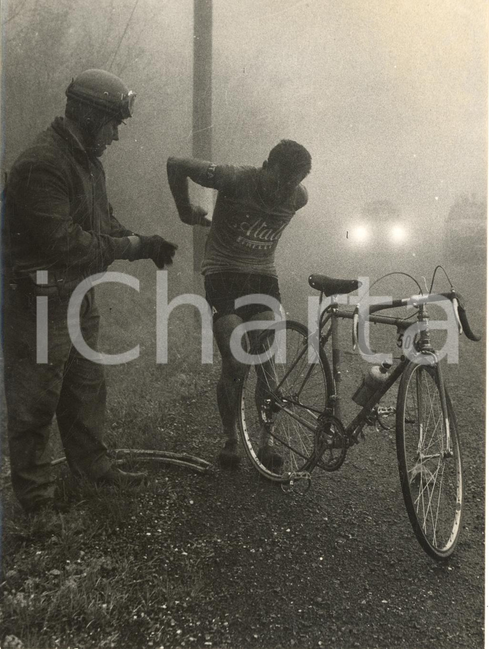 1955 ca CICLISMO GIRO D'ITALIA Bruno MONTI fora al Passo del Penice - Foto 13x18