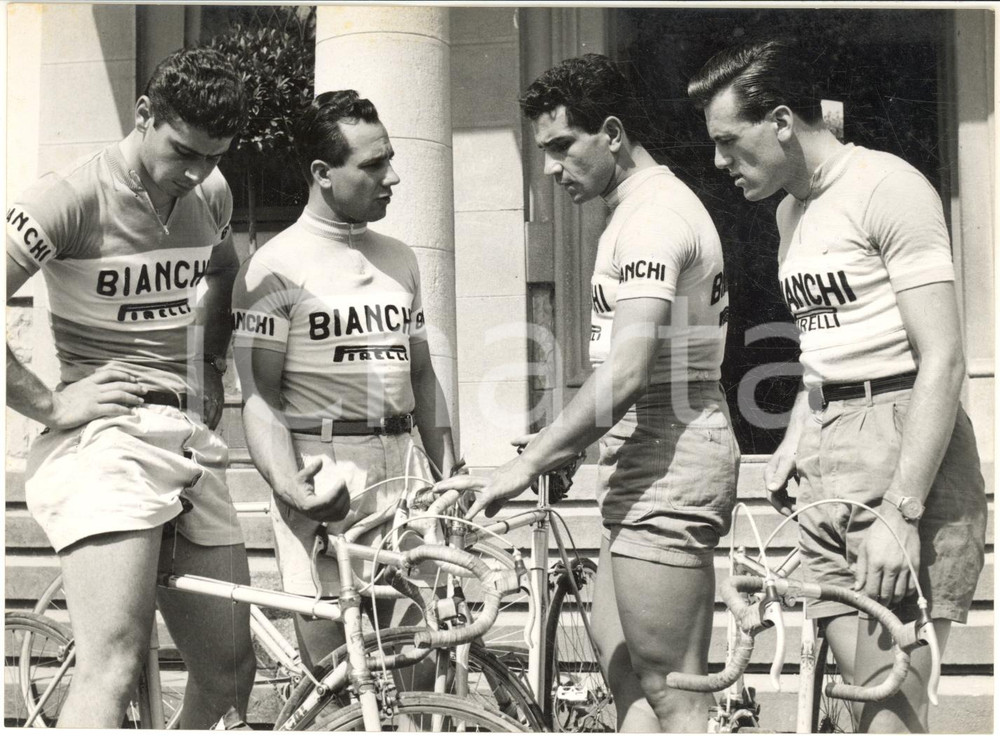 1956 DALMINE CICLISMO SU PISTA - Squadra BIANCHI-PIRELLI pronta al mondiale