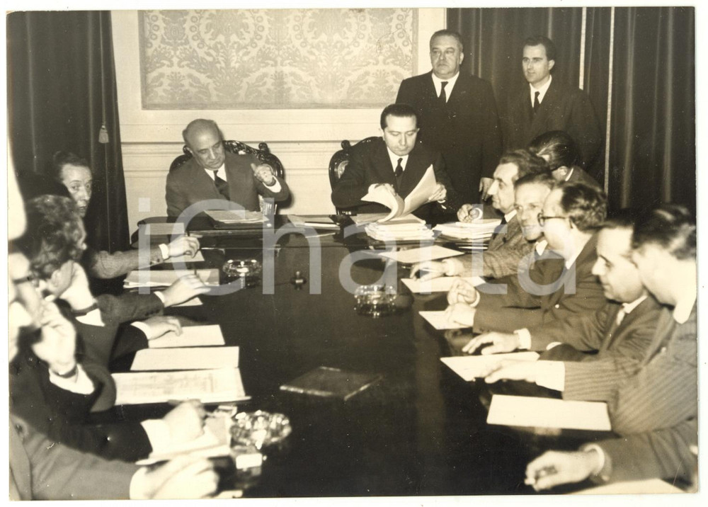 1959 ROMA VIMINALE Amintore FANFANI riceve rappresentanti sindacali statali