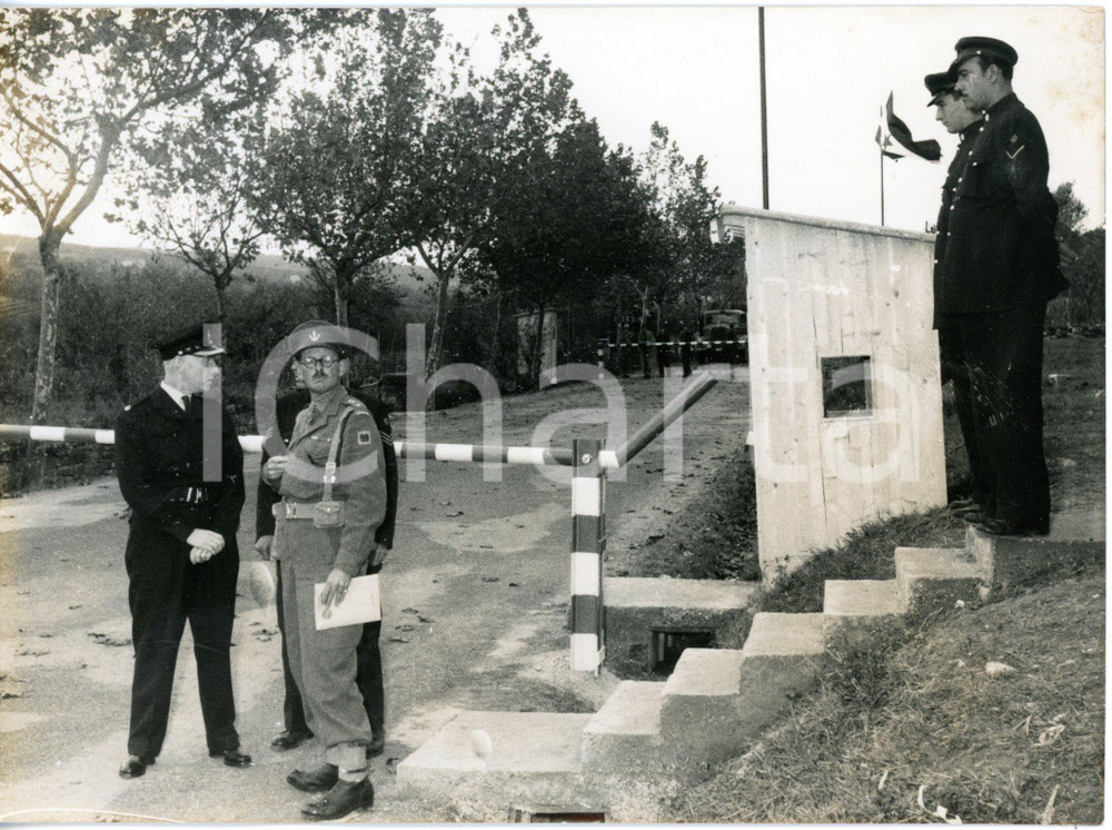 1954 FAITI - SANTA BARBARA - Guardie in servizio al nuovo confine italiano *Foto