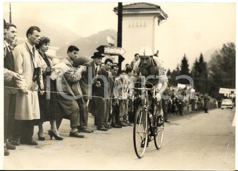 1953 CICLISMO LUGANO G.P. VANINI - Pasquale FORNARA in gara *Foto 18x13 cm