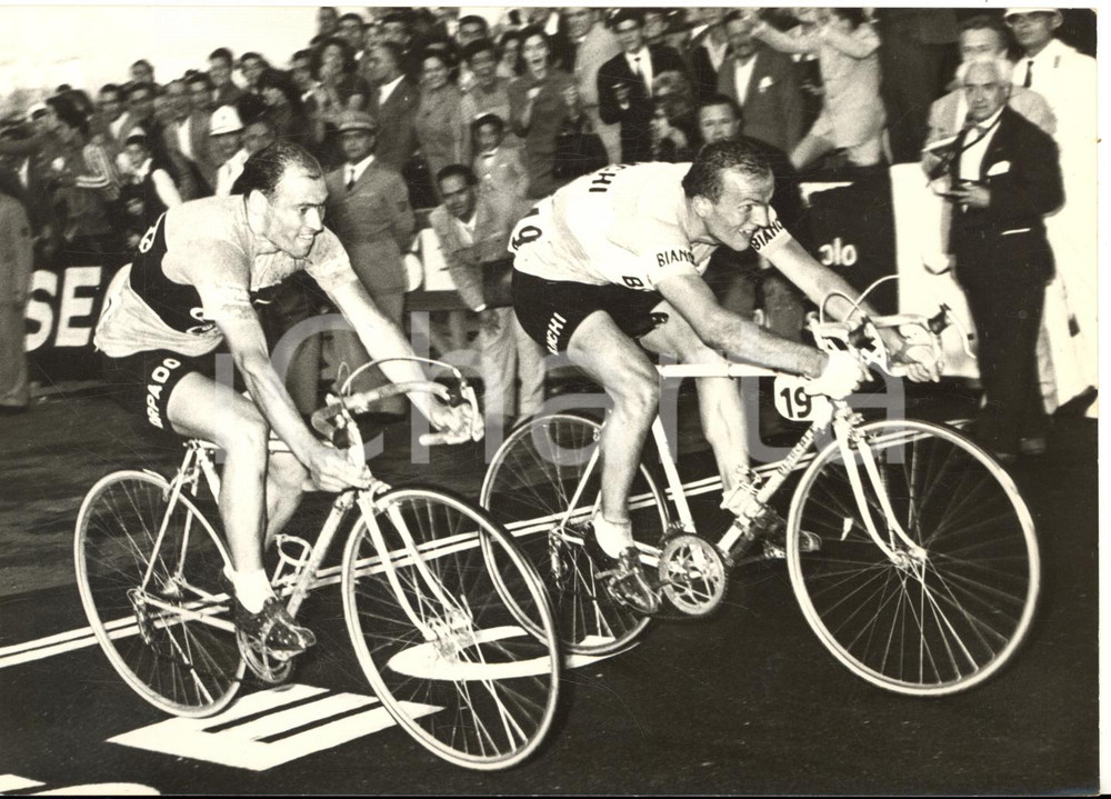 1959 CICLISMO GIRO DEL LAZIO Diego RONCHINI vincitore al traguardo *Foto 18x13