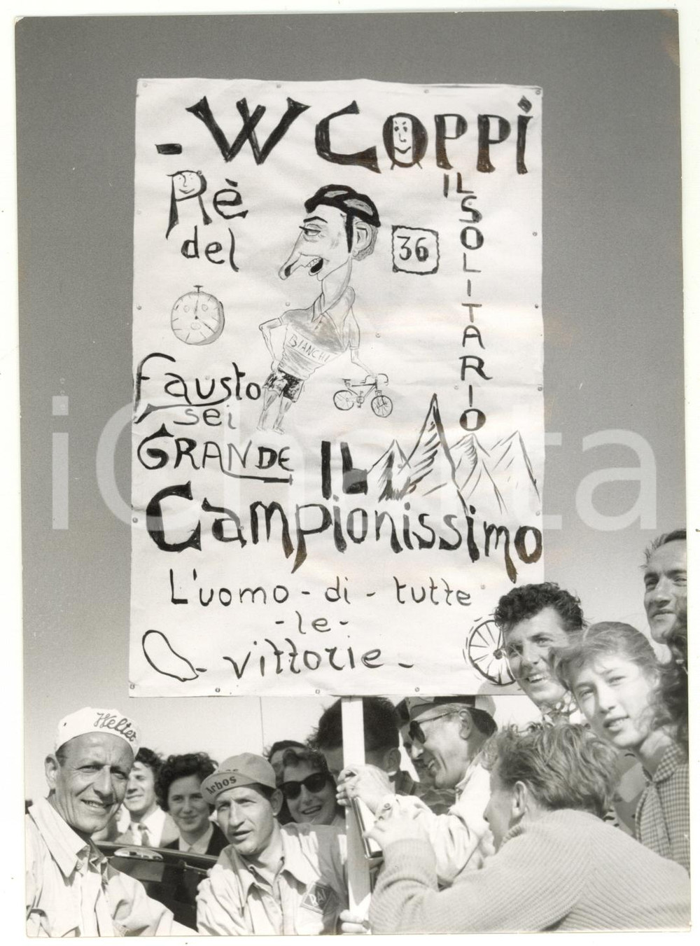 1955 CICLISMO GIRO D'ITALIA Tappa JESOLO-TRIESTE Gino BARTALI tifa Fausto COPPI