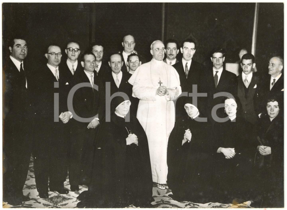 1956 ROMA Papa PIO XII riceve in udienza italiani residenti all'estero *Foto