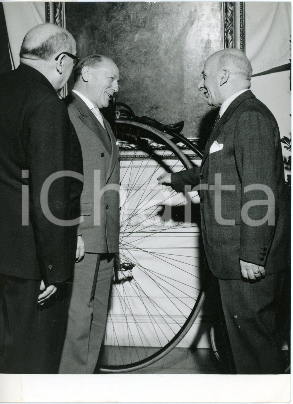 1959 MILANO - 12° Convegno soci TOURING CLUB ITALIA - Umberto TUPINI *Foto 13x18