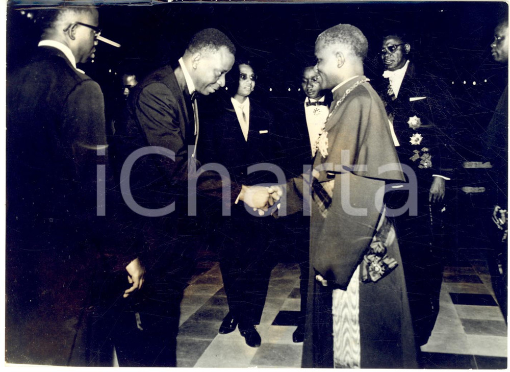 1963 CONGO Fulbert YOULOU incontra il premier Cyrille ADOULA - Foto 18x13 cm