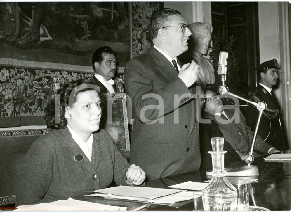 1957 ROMA IV° Congresso lavoratrici ACLI - Discorso di Dino PENAZZATO *Foto