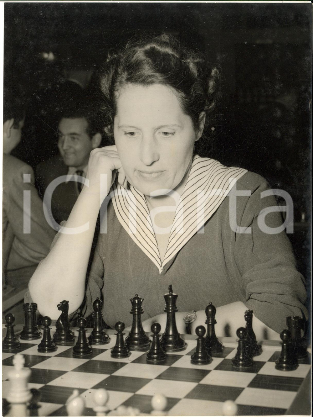 1954 LONDON Caxton Hall - Best chess woman Elizabeth BYKOVA *Photo 15x20