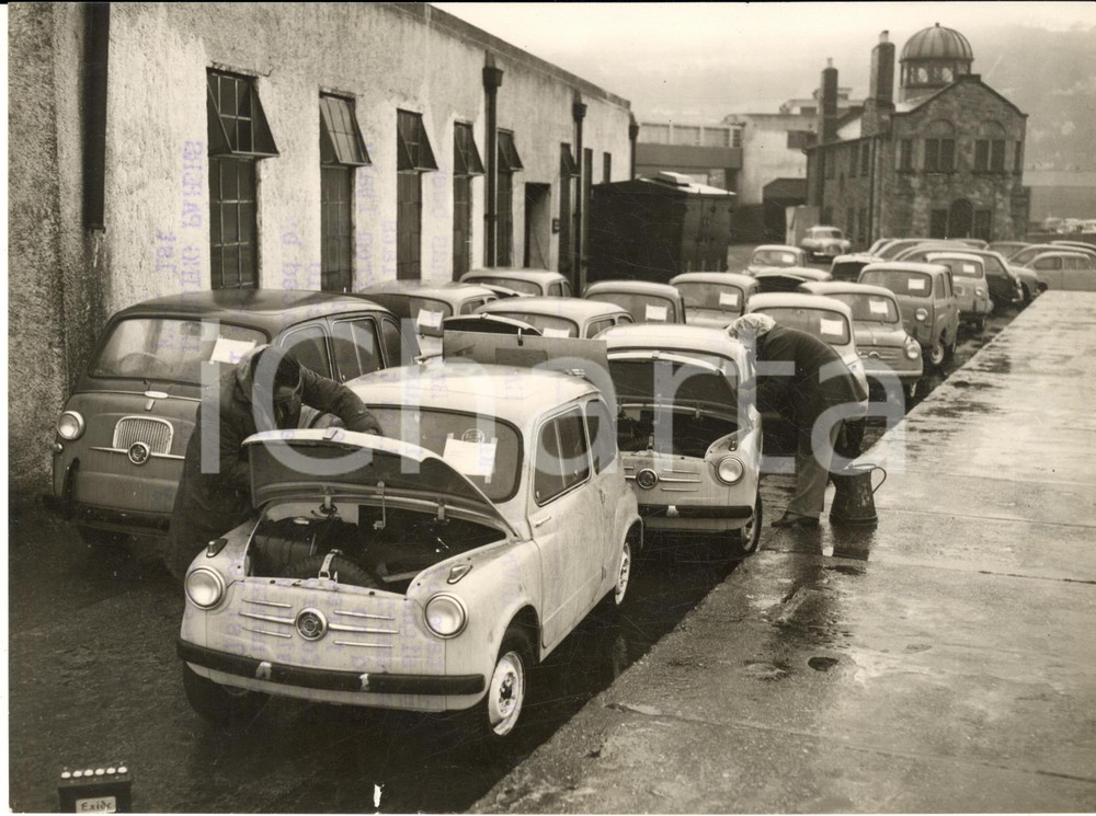 1957 DOVER The invasion of Italian small cars - FIAT 600 *Photo 20x15 cm
