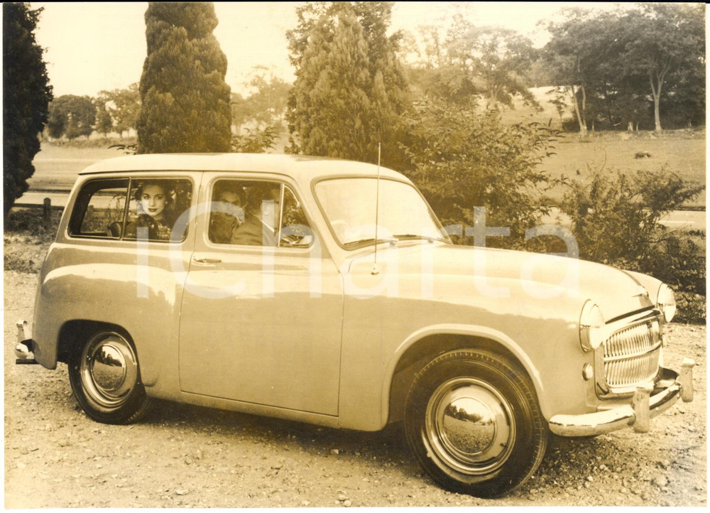 1954 UK ROOTES GROUP - The new car HILLMAN HUSKY *Photo 20x15 cm
