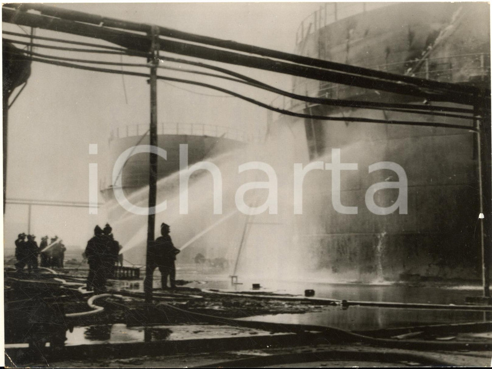1958 PARTINGTON / CARRINGTON - Firemen after explosion at a petroleum gas plant